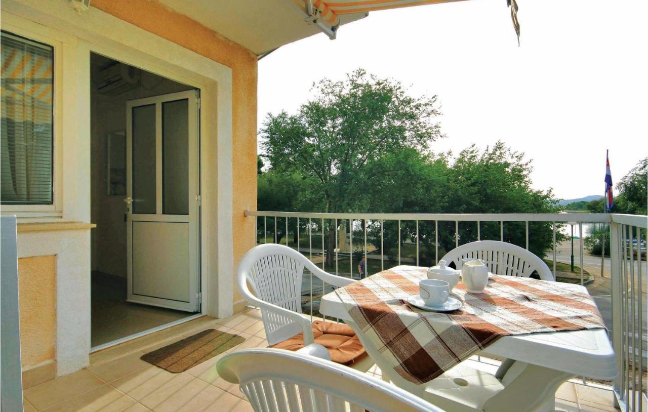 Apartment Raslina Lxvi מראה חיצוני תמונה